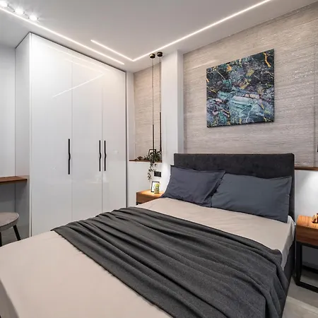 P Deluxe 9 Apartment *