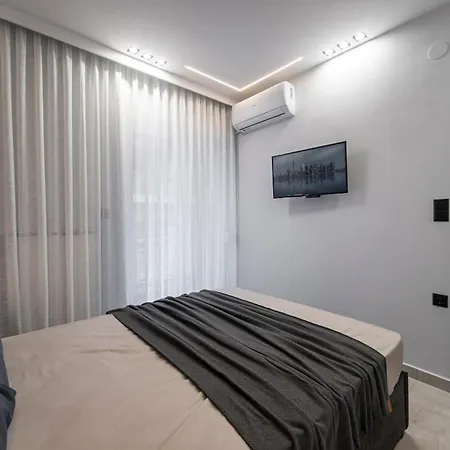 P Deluxe 9 Apartment *